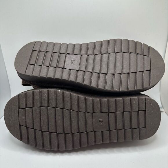 CUSHIONAIRE Women's Genuine Suede pull on boot +Memory Foam 8.5 BROWN - Picture 5 of 7